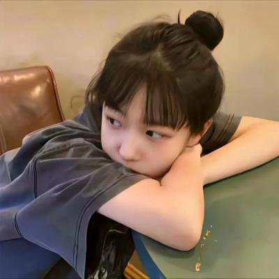 艾莉莎‧施莱辛格:战妆